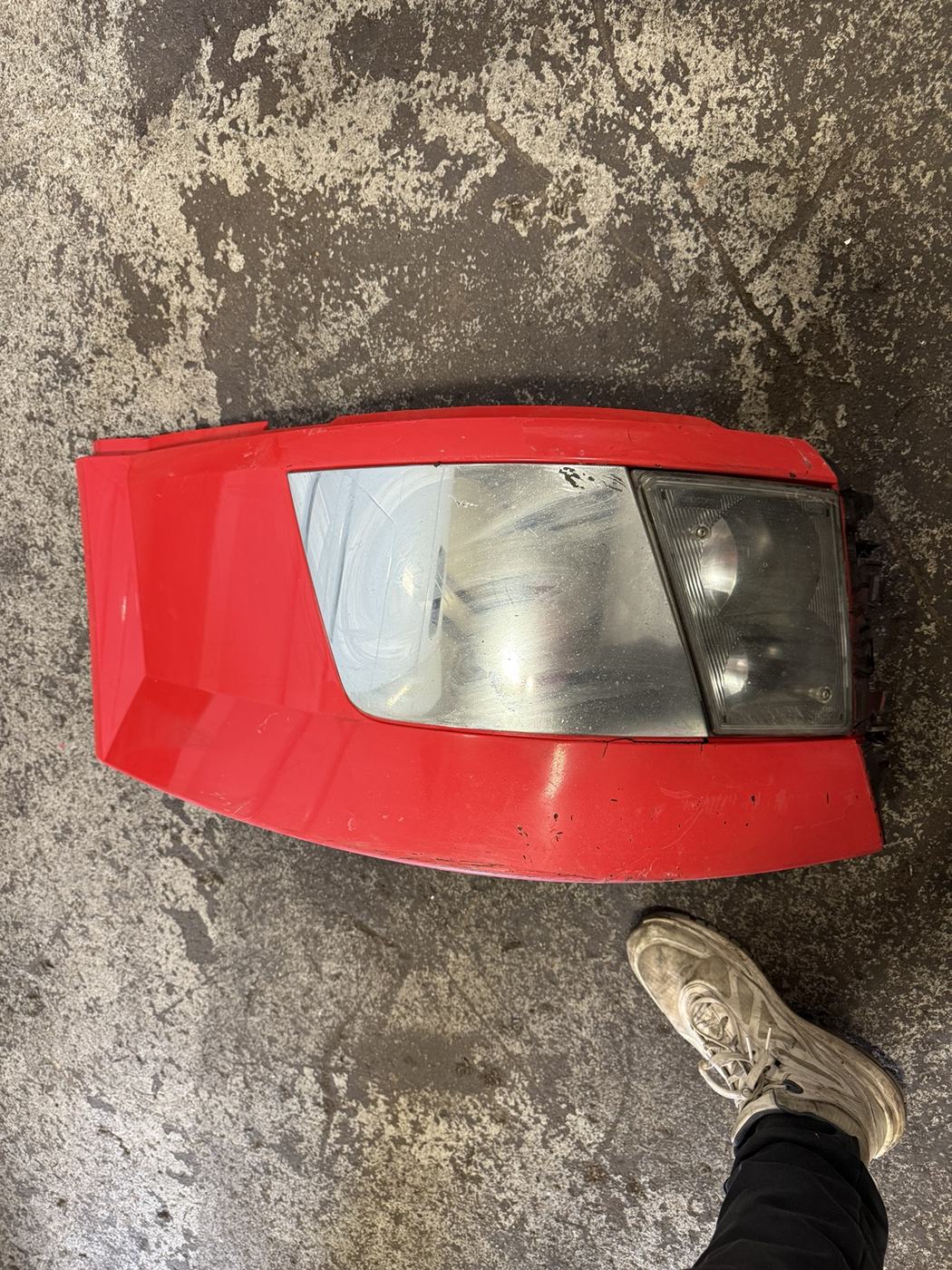 Volvo VNL Blue Headlights Pair