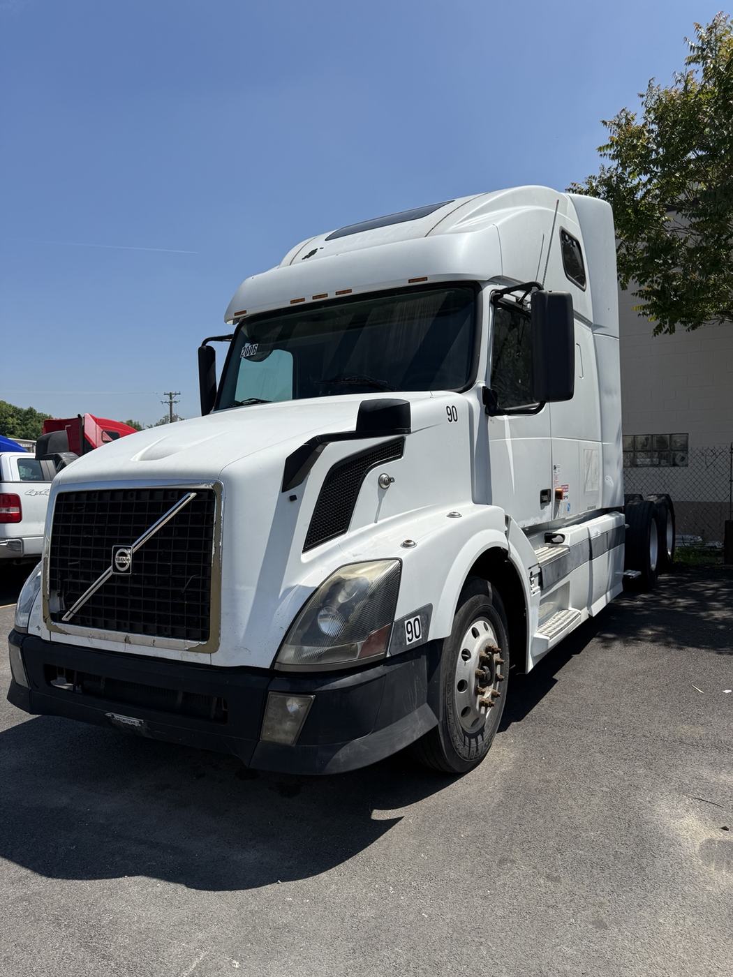 2006 Volvo VNL Sleeper